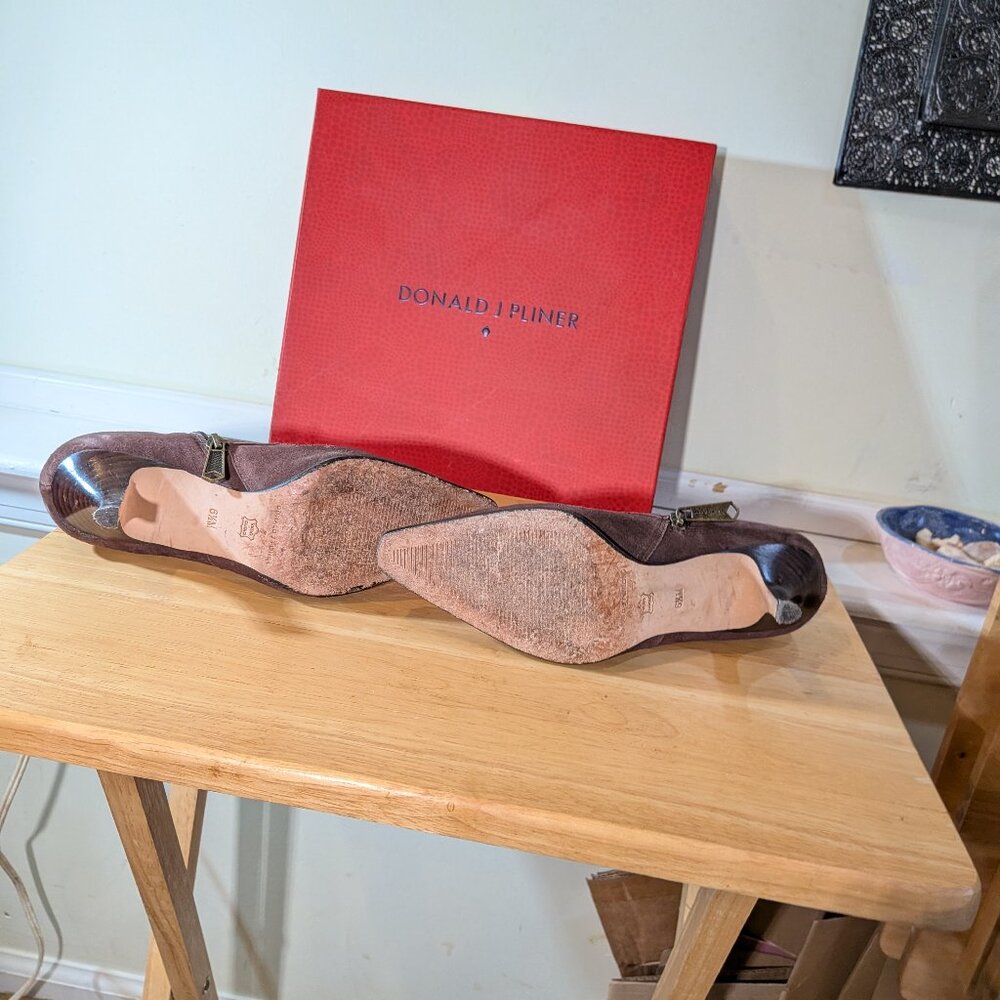 Donald Pliner booties - Picture 4 of 11